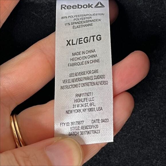 Reebok Men's Half Zip Pullover Sweater XL Black Hoodie Fleece Athletic Jacket - Picture 9 of 9